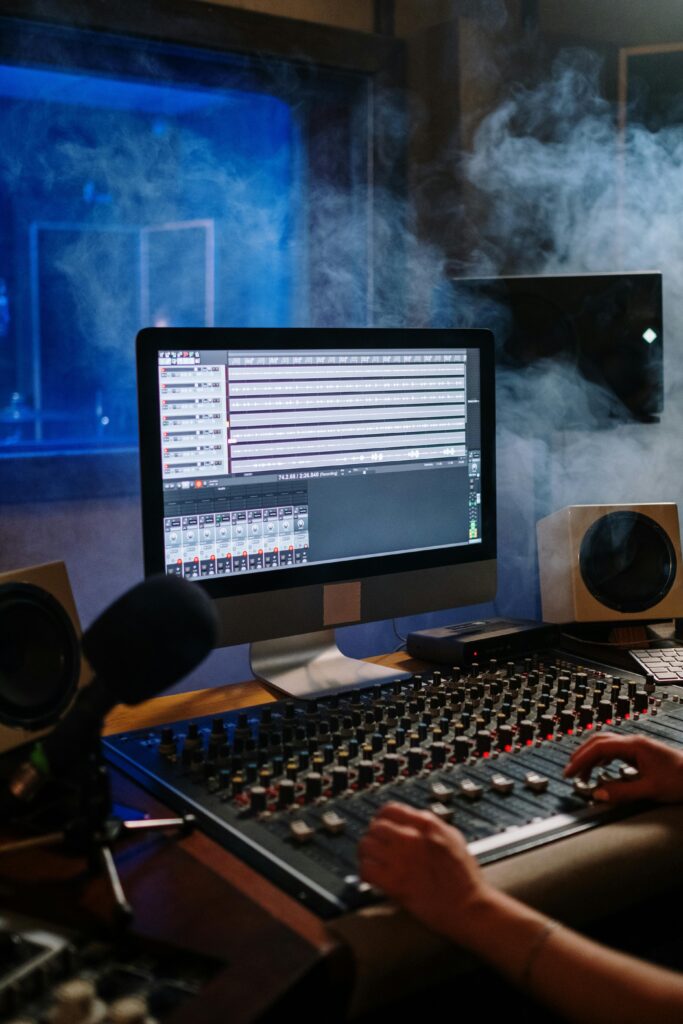 Digital Audio Workstations DAWs Digital Audio Workstations (DAWs)