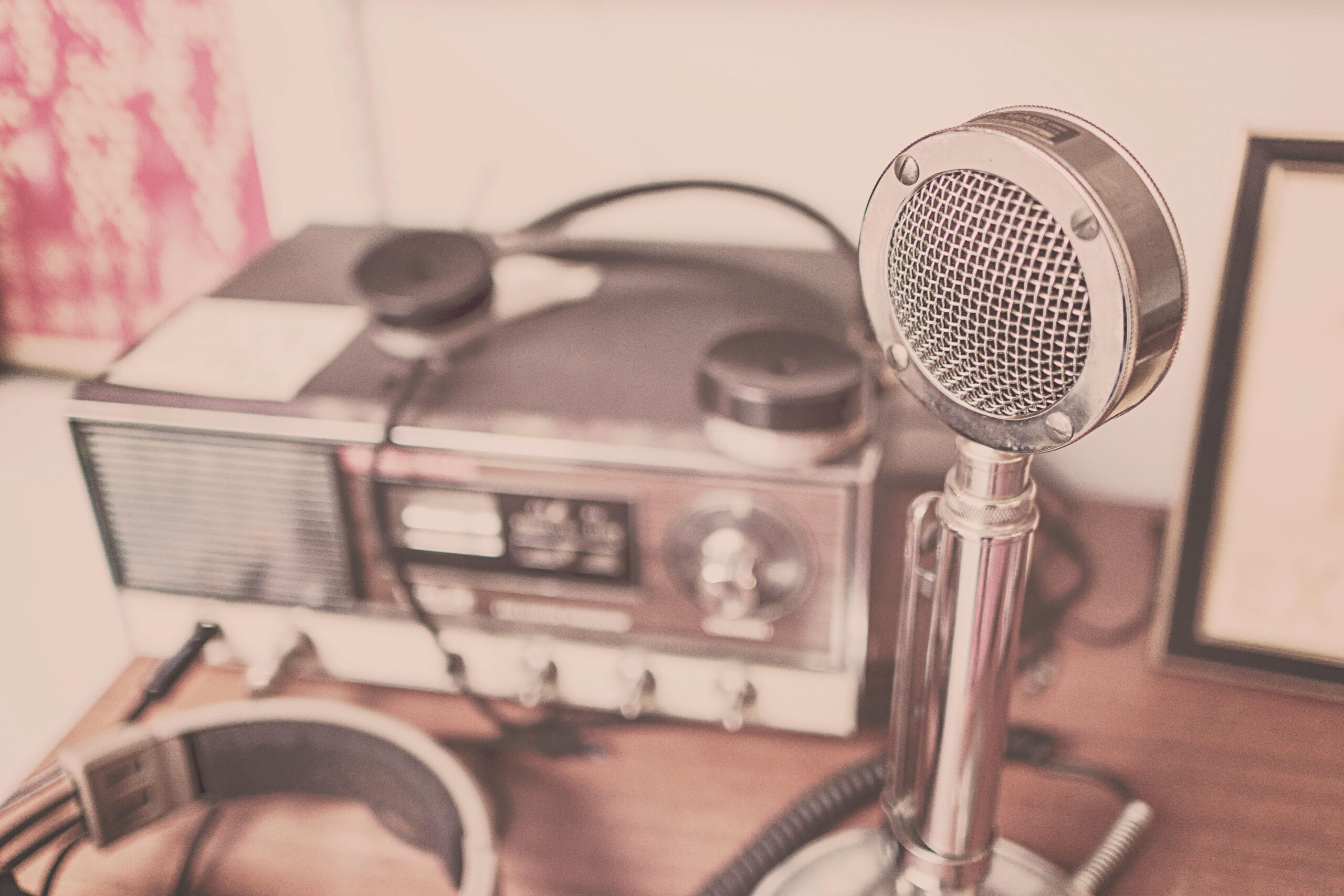 pexels gratisography 484 scaled what's needs for successful podcast